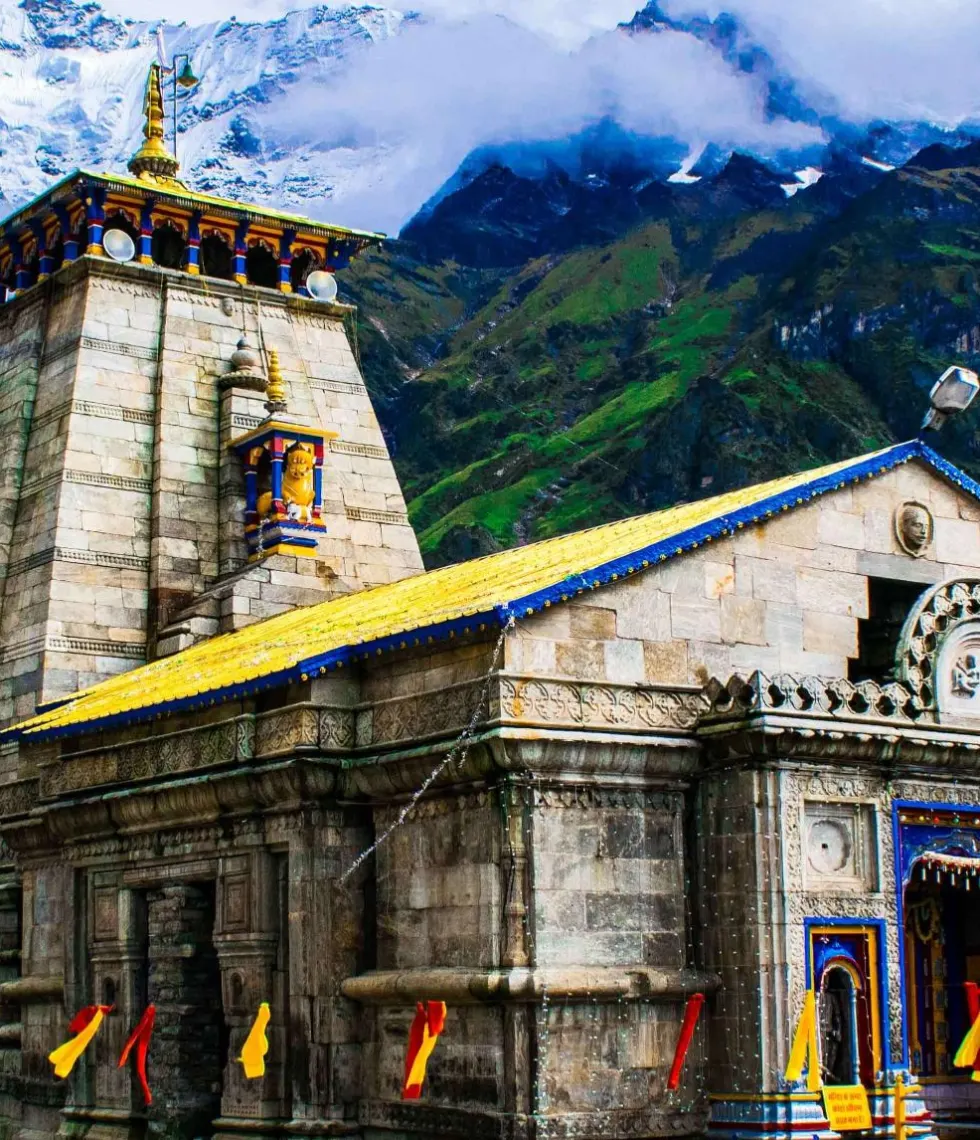 Kedarnath temple below snow-capped Himalayan peaks