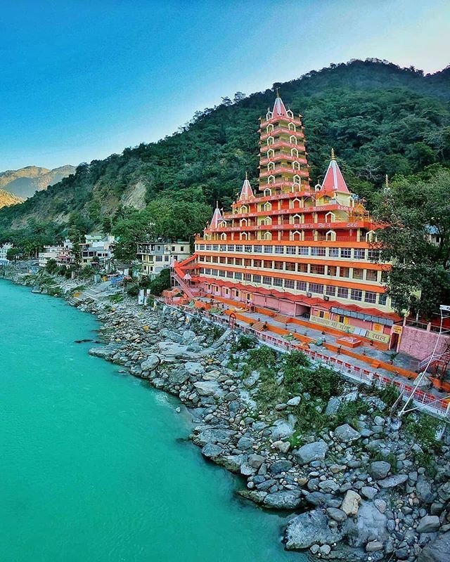 Temple and riverfront in Rishikesh